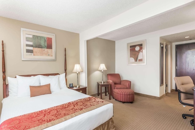Gallery - Wingate By Windham Dfw   North Irving