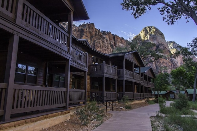 Gallery - Zion Lodge