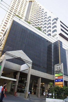 Gallery - Omni Tower Syncate Suites