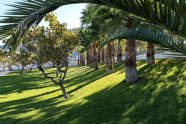 Gallery - Santorini Kastelli Resort