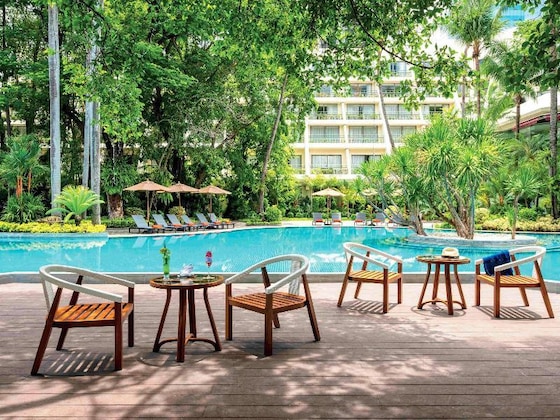 Gallery - Mövenpick Bdms Wellness Resort Bangkok