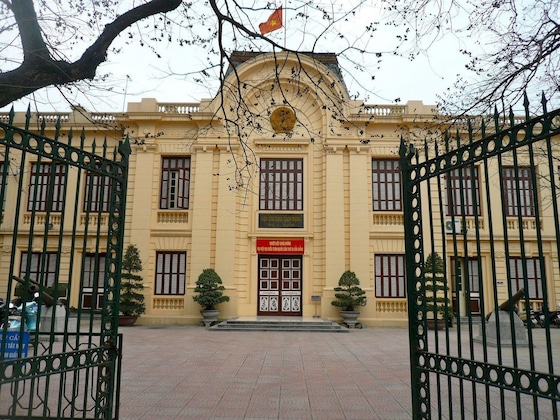 Gallery - Thang Long Opera Hotel