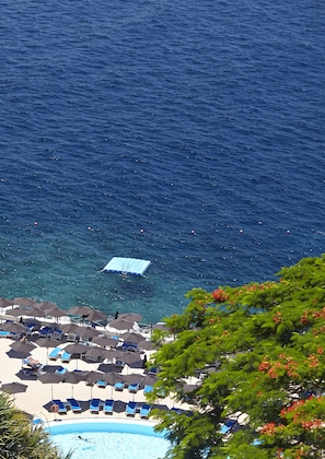 Gallery - The Cliff Bay