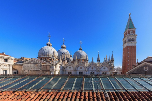 Gallery - 312 Piazza San Marco