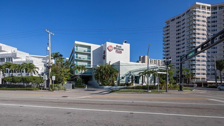 Gallery - Best Western Plus Oceanside Inn