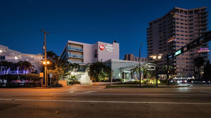 Gallery - Best Western Plus Oceanside Inn