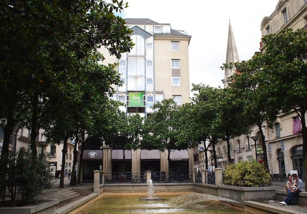 Gallery - Ibis Styles Nantes Centre Place Royale