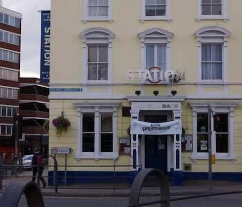 Gallery - Station Hotel