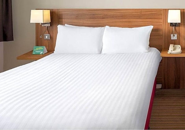 Gallery - Holiday Inn Lincoln By Ihg