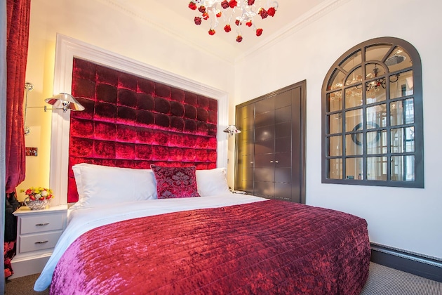 Gallery - The Exhibitionist Hotel
