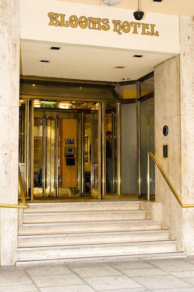 Gallery - Blooms Hotel