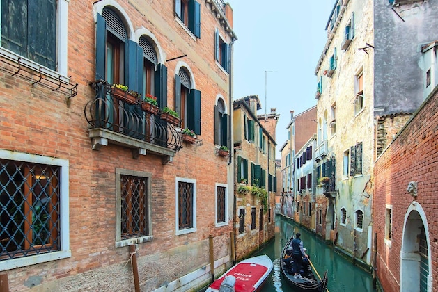 Gallery - Hotel La Fenice Et Des Artistes