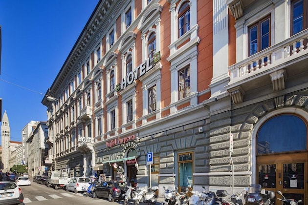 Gallery - B&B Hotel Trieste