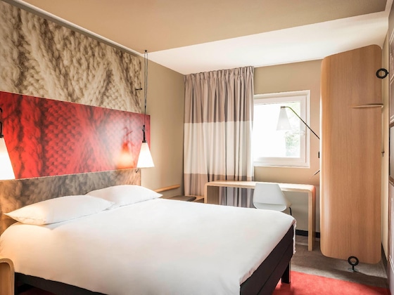 Gallery - Ibis London Excel Docklands