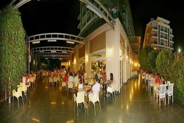 Gallery - Hedef Resort & Spa - All Inclusive