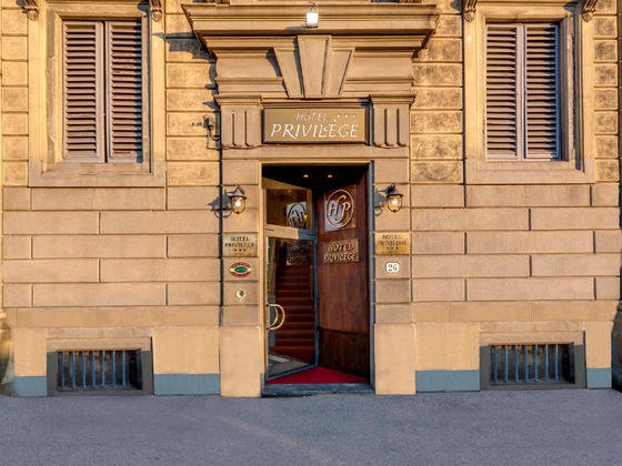 Gallery - The Sonetto Hotel Piazza Santa Croce, Sonder Hotel By Marriott Bonvoy™