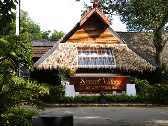 Gallery - Sunset Village Beach Resort