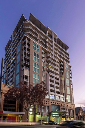 Gallery - Oaks Adelaide Embassy Suites