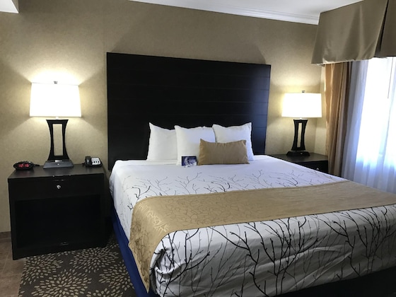 Gallery - Best Western Innsuites Yuma Mall Hotel & Suites