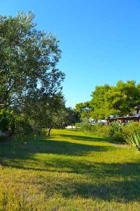 Gallery - Marpunta Resort