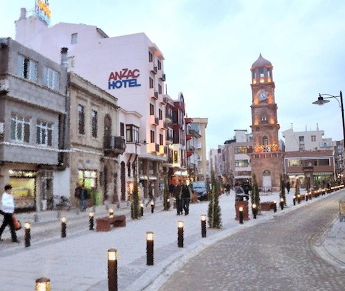 Gallery - Anzac Hotel