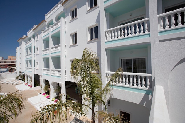 Gallery - ENDLSS Beach & Disco Hotel Ibiza - Adults Only