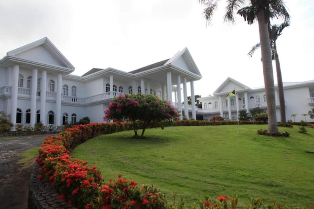 Gallery - Jamaica Palace Hotel