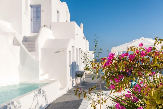 Gallery - Armeni Village Rooms & Suites