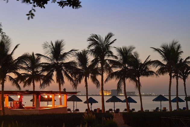 Gallery - Bm Beach Resort