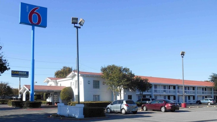 Gallery - Motel 6 Dallas - Garland - Northwest Hwy