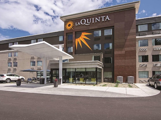 Gallery - La Quinta Inn & Suites By Wyndham Portland