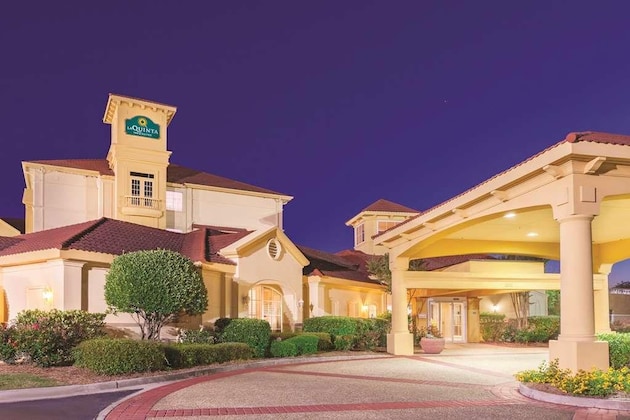 Gallery - La Quinta Inn & Suites by Wyndham Myrtle Beach Broadway Area