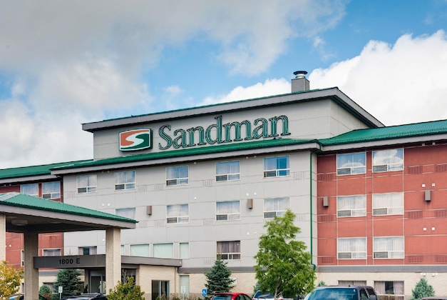 Gallery - Sandman Hotel & Suites Regina