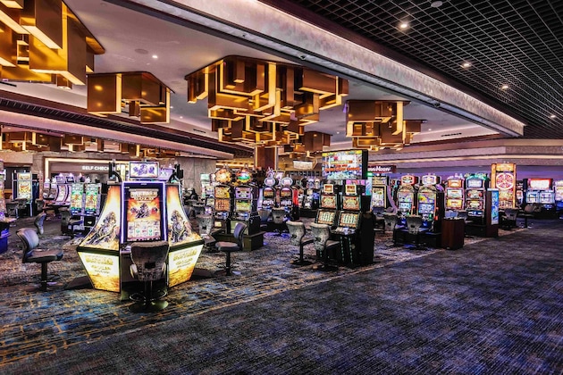 Gallery - The STRAT Hotel, Casino & Tower