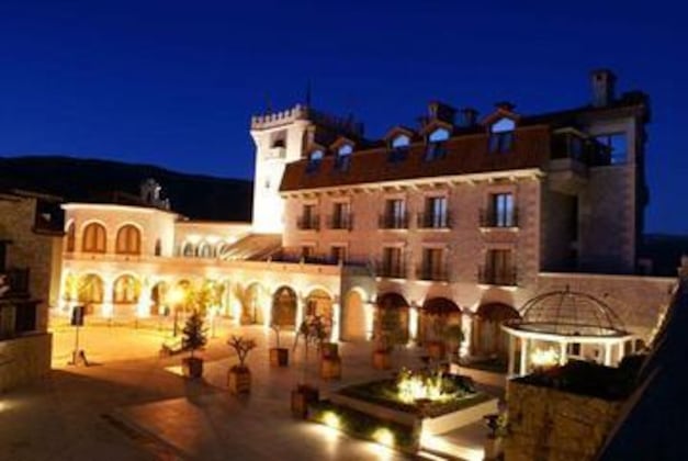 Gallery - Hotel Real De Bohoyo