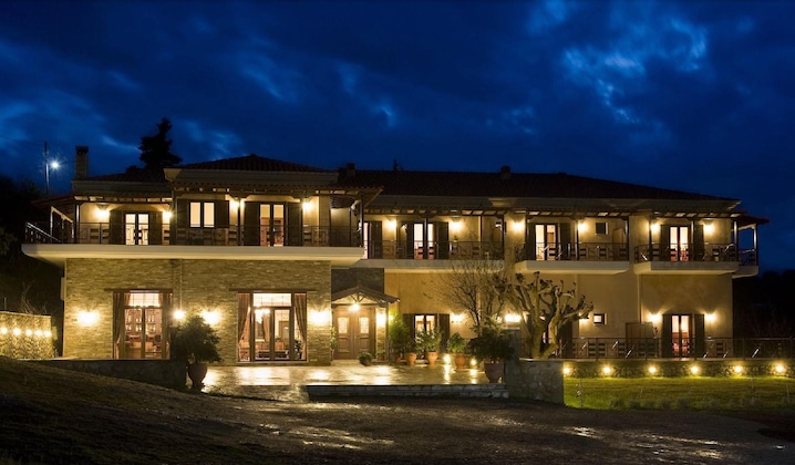 Gallery - Dellas Boutique Hotel
