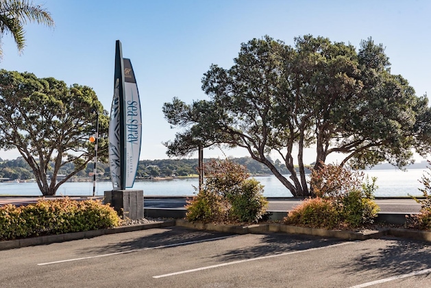 Gallery - Sea Spray Suites
