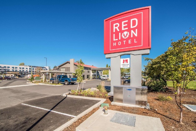 Gallery - Red Lion Hotel Portland Airport
