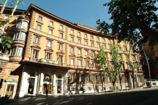 Gallery - Majestic Roma