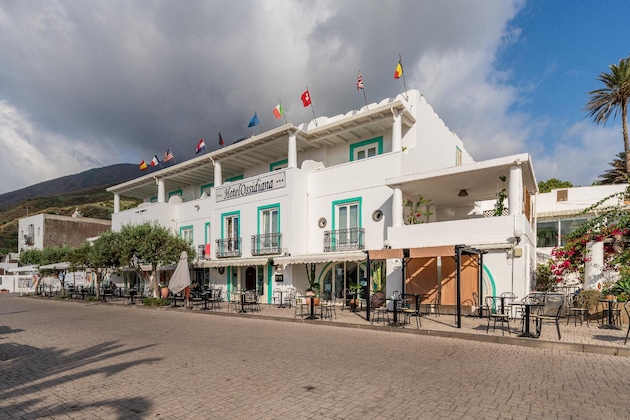 Gallery - Hotel Ossidiana Stromboli Center