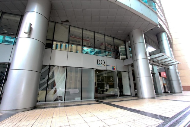 Gallery - Rq Santiago