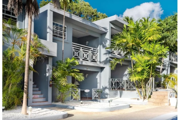 Gallery - The Palms Resort
