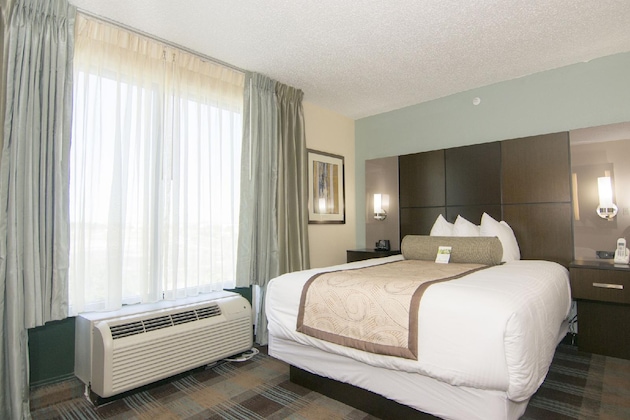 Gallery - Wingate By Wyndham At Orlando International Airport