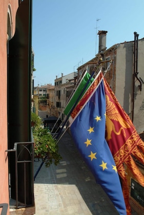 Gallery - Apostoli Palace