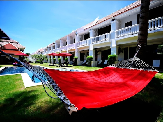 Gallery - Palm Grove Resort
