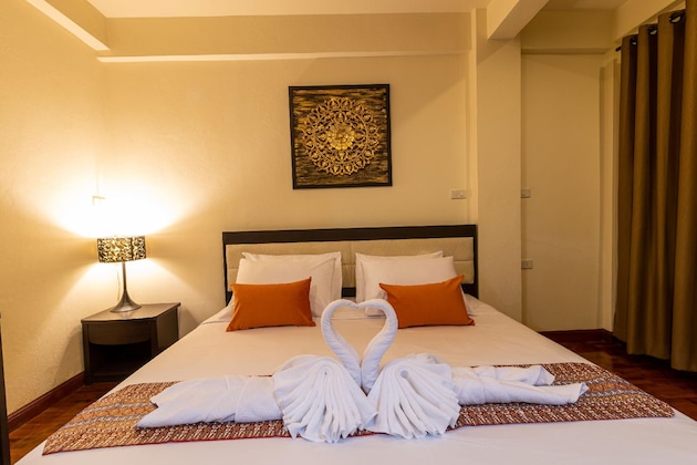 Gallery - The Palm Garden Hotel