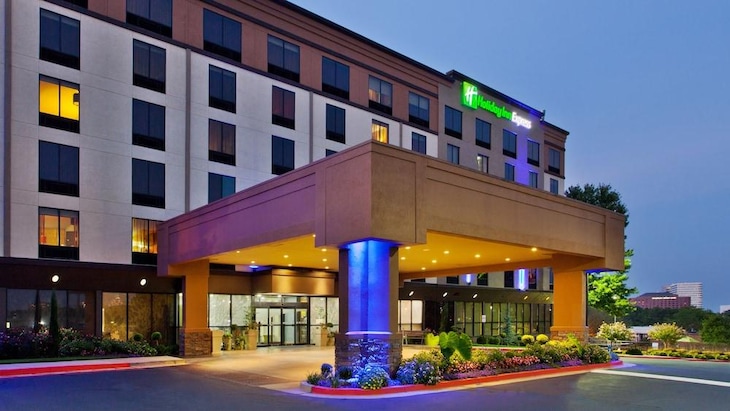 Gallery - Holiday Inn Express Atlanta Galleria - Ballpark Area By Ihg