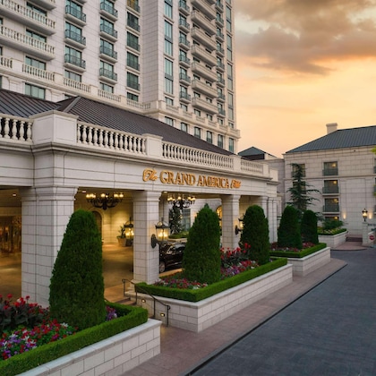 Gallery - The Grand America Hotel