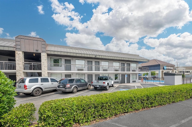 Gallery - Best Western Center Inn