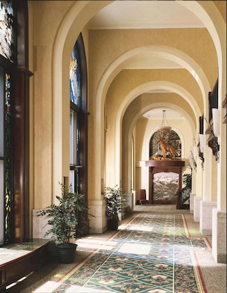 Gallery - Fairmont Chateau Lake Louise